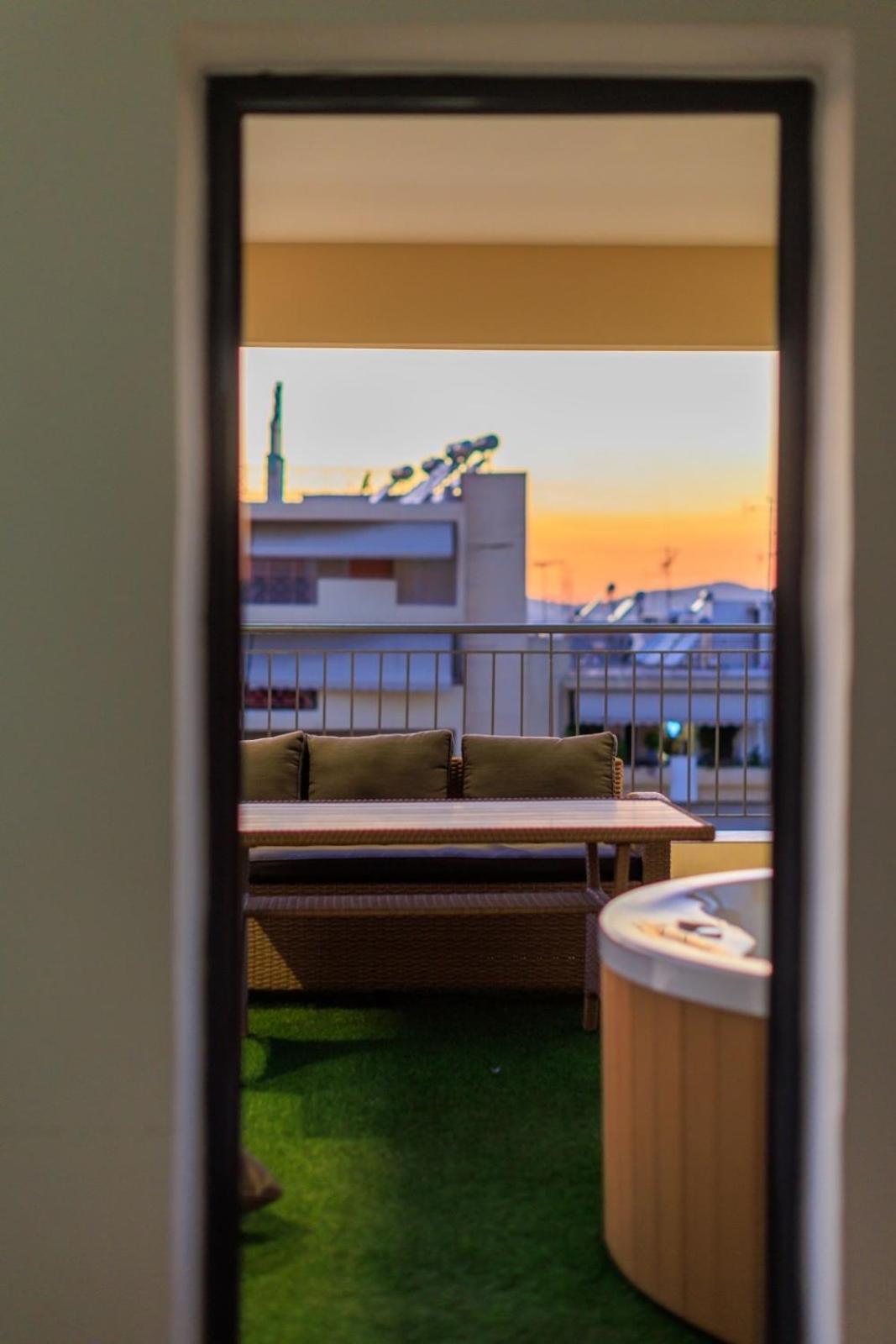 Aiolos Super Lux Suite Jucuzzi Nea Smyrni Centre 아테네 외부 사진