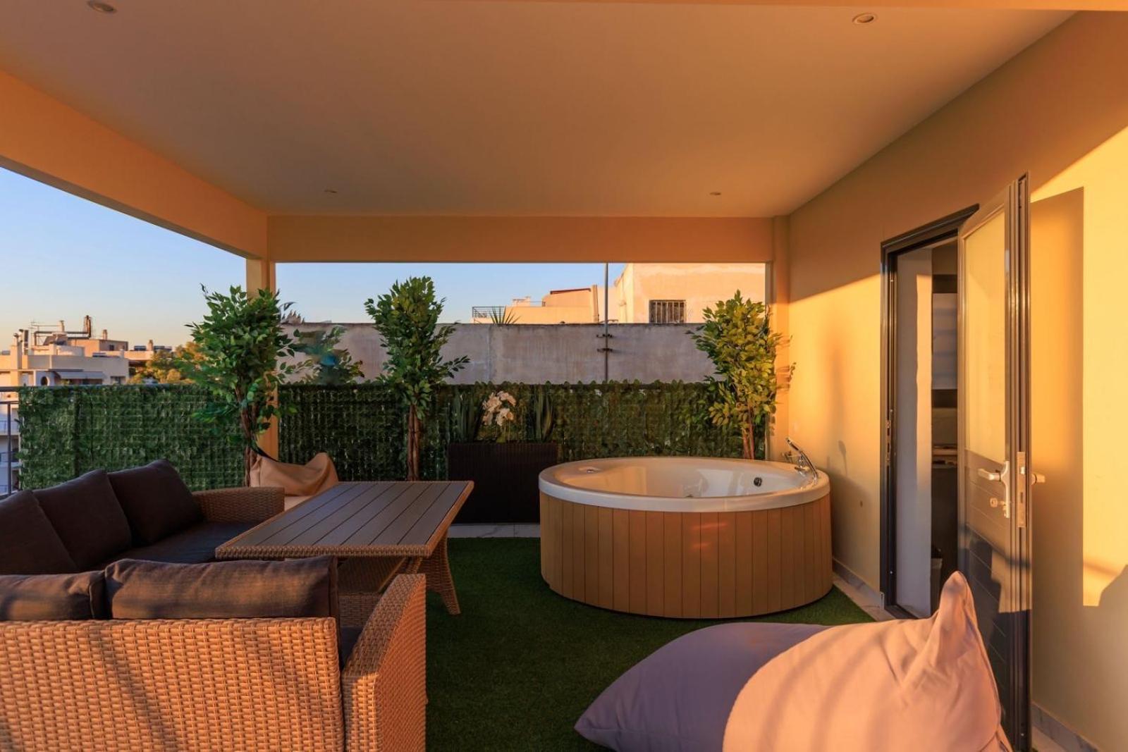 Aiolos Super Lux Suite Jucuzzi Nea Smyrni Centre 아테네 외부 사진
